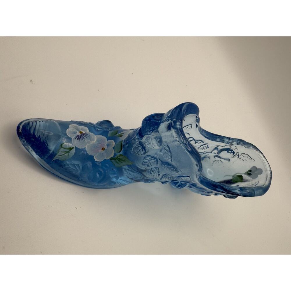 Fenton Blue Floral Hand Painted Glass Victorian Shoe Slipper 6 Inches Signed - Picture 7 of 9